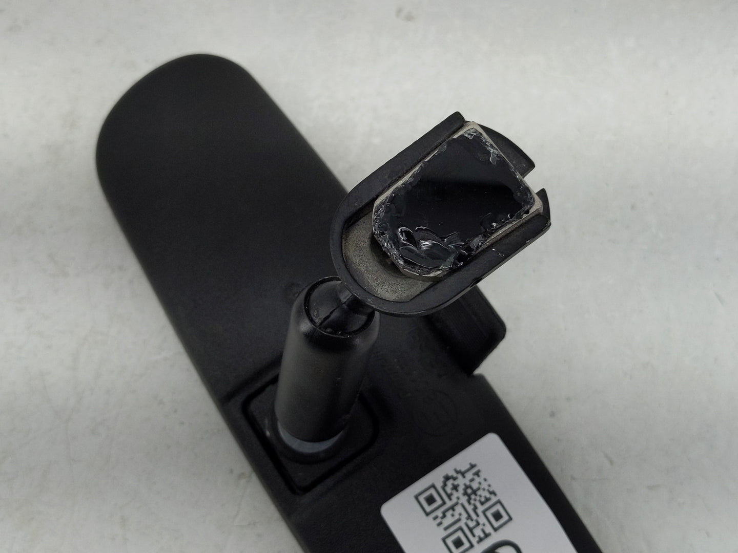 2014-2022 Nissan Rogue Interior Rear View Mirror Replacement OEM P/N:E8011681 Fits OEM Used Auto Parts - Oemusedautoparts1.c