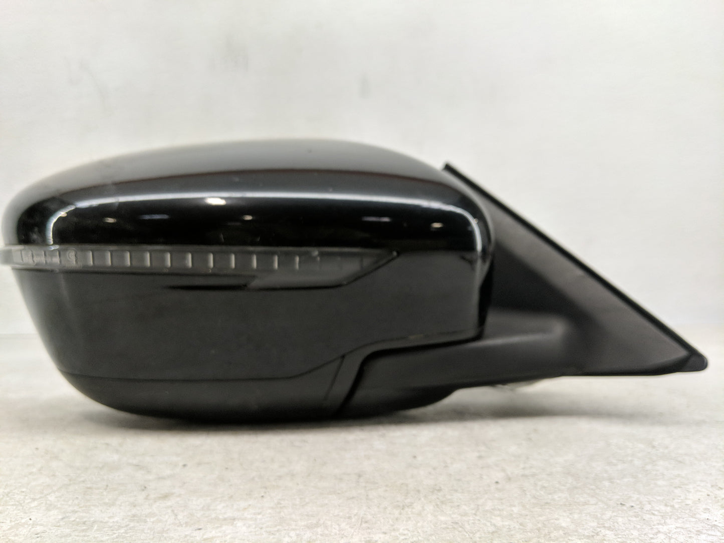 2014-2016 Nissan Rogue Passenger Side View Mirror - Right Door Mirror OEM Used - Oemusedautoparts1.com