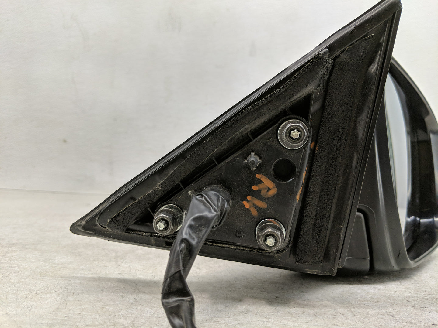 2016 Nissan Rogue Side Mirror Replacement Passenger Right View Door Mirror Fits OEM Used Auto Parts - Oemusedautoparts1.com