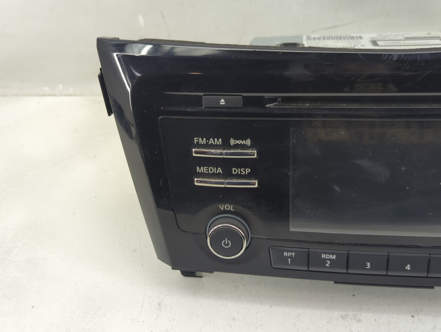 2015-2016 Nissan Rogue Radio AM FM Cd Player Receiver Replacement P/N:28185 9TB0A Fits Fits 2015 2016 OEM Used Auto Parts - 