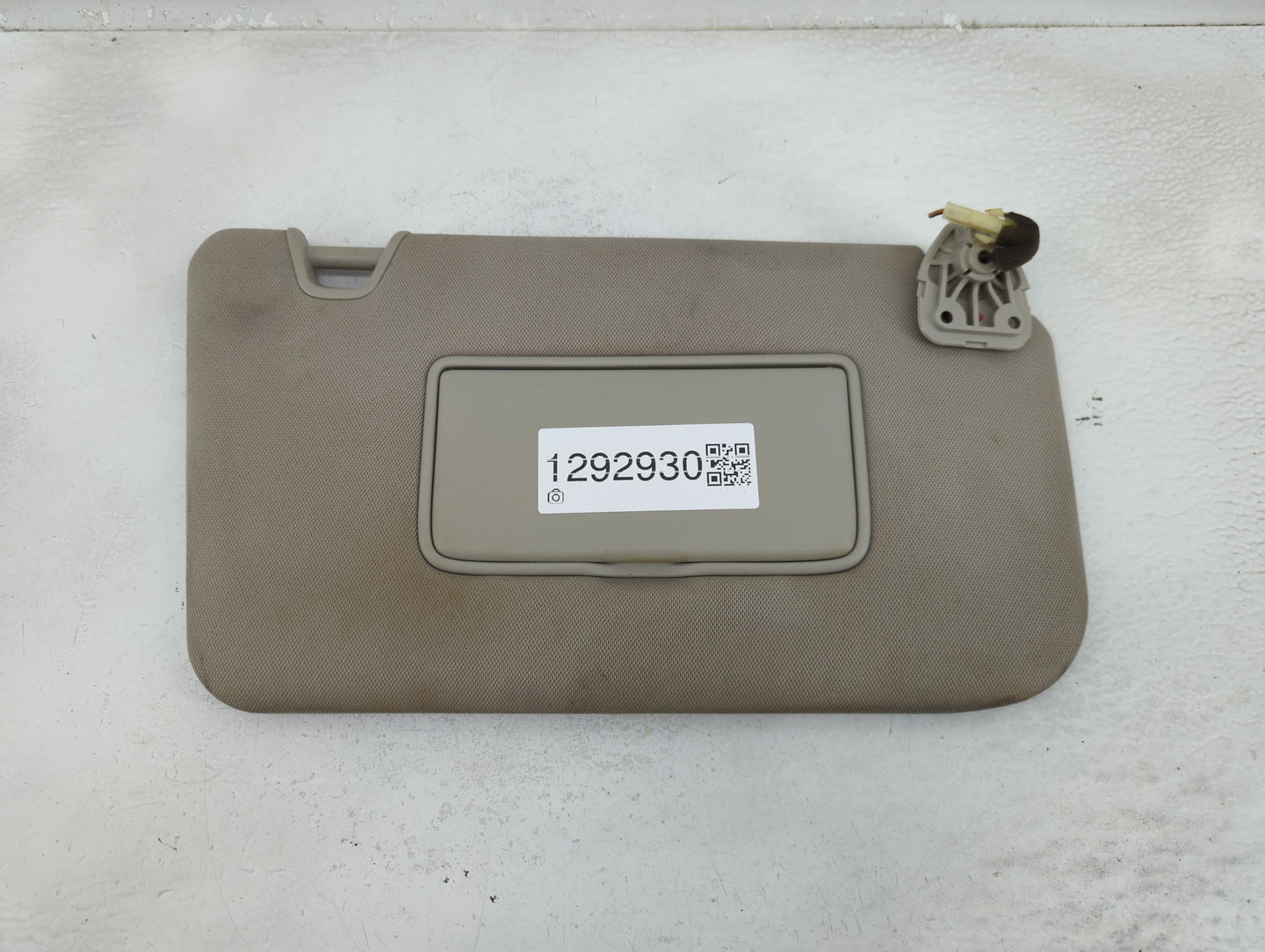 2014-2017 Nissan Rogue Sun Visor Shade Replacement Passenger Right Mirror Fits Fits 2014 2015 2016 2017 OEM Used Auto Parts 
