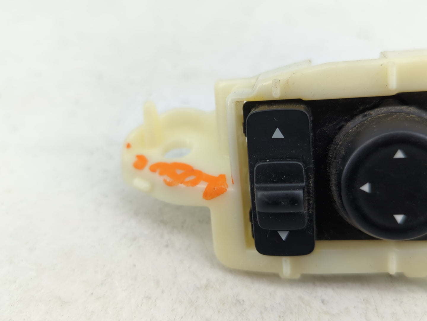 2014-2020 Nissan Rogue Master Power Window Switch Replacement Driver Side Left P/N:25570 3TB1A Fits OEM Used Auto Parts - Oe