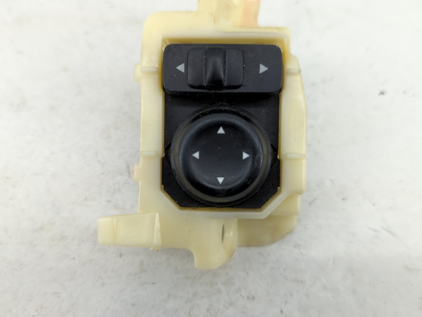 2014-2020 Nissan Rogue Master Power Window Switch Replacement Driver Side Left P/N:25570 3TB1A Fits OEM Used Auto Parts - Oe