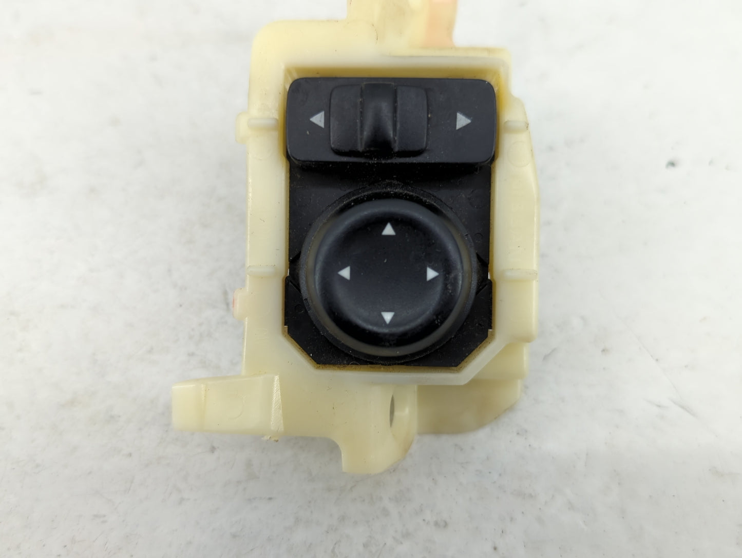 2014-2020 Nissan Rogue Master Power Window Switch Replacement Driver Side Left P/N:25570 3TB1A Fits OEM Used Auto Parts - Oe