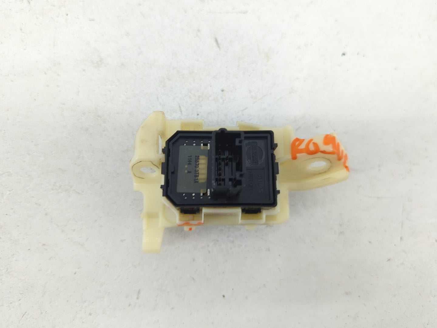 2014-2020 Nissan Rogue Master Power Window Switch Replacement Driver Side Left P/N:25570 3TB1A Fits OEM Used Auto Parts - Oe