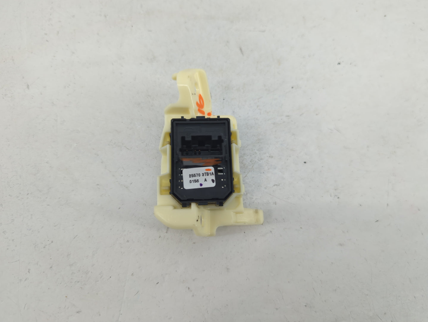 2014-2020 Nissan Rogue Master Power Window Switch Replacement Driver Side Left P/N:25570 3TB1A Fits OEM Used Auto Parts - Oe