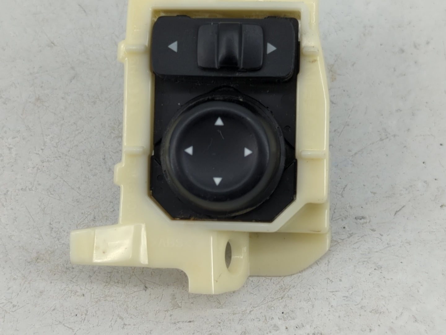 2014-2020 Nissan Rogue Master Power Window Switch Replacement Driver Side Left P/N:25570 3TB1A Fits OEM Used Auto Parts - Oe