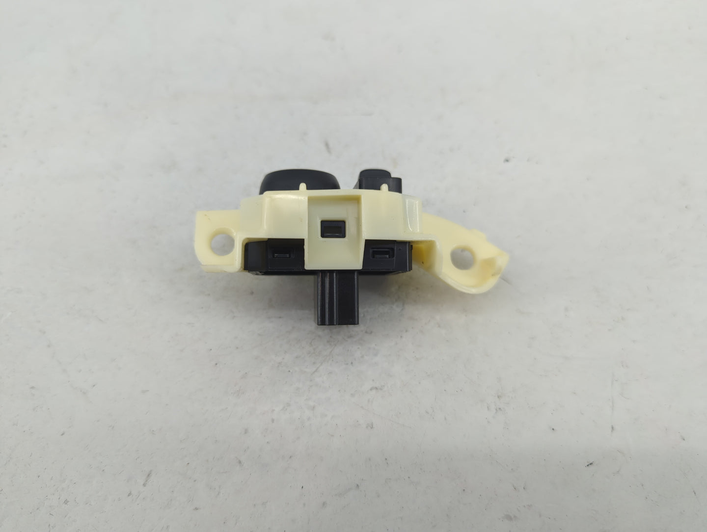 2014-2020 Nissan Rogue Master Power Window Switch Replacement Driver Side Left P/N:25570 3TB1A Fits OEM Used Auto Parts - Oe