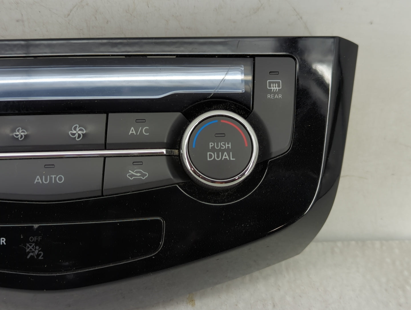 2014-2016 Nissan Rogue Climate Control Module Temperature AC/Heater Replacement P/N:27500 4BA0A Fits Fits 2014 2015 2016 OEM