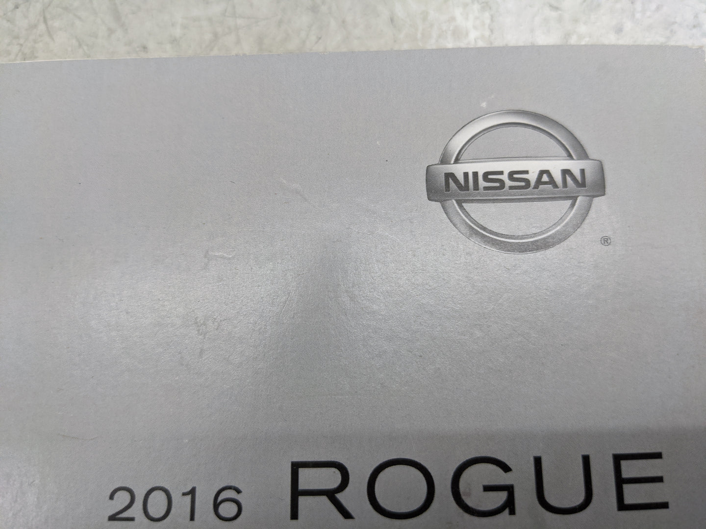 2016 Nissan Rogue Owners Manual Book Guide P/N:TOOUM-JM03D OEM Used Auto Parts - Oemusedautoparts1.com