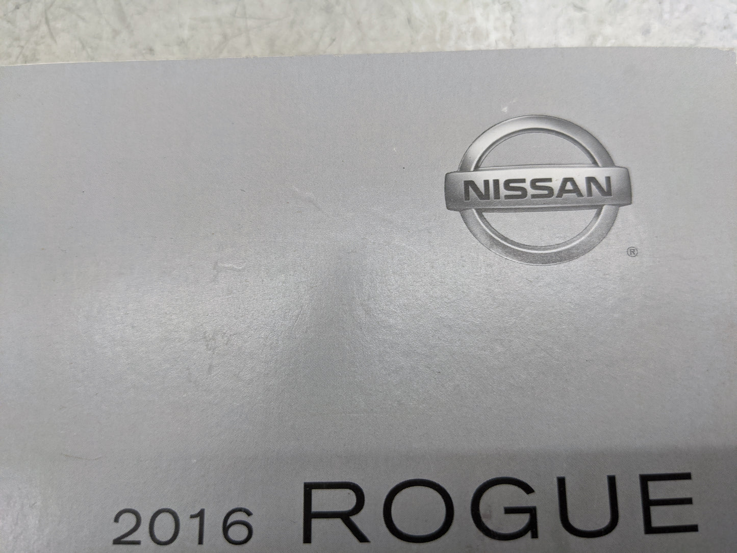 2016 Nissan Rogue Owners Manual Book Guide P/N:TOOUM-JM03D OEM Used Auto Parts - Oemusedautoparts1.com