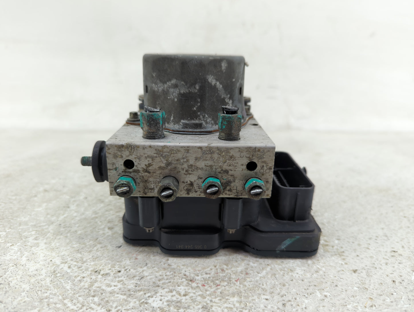 2015-2016 Nissan Rogue ABS Pump Control Module Replacement P/N:269 620 Fits Fits 2015 2016 OEM Used Auto Parts - Oemusedauto