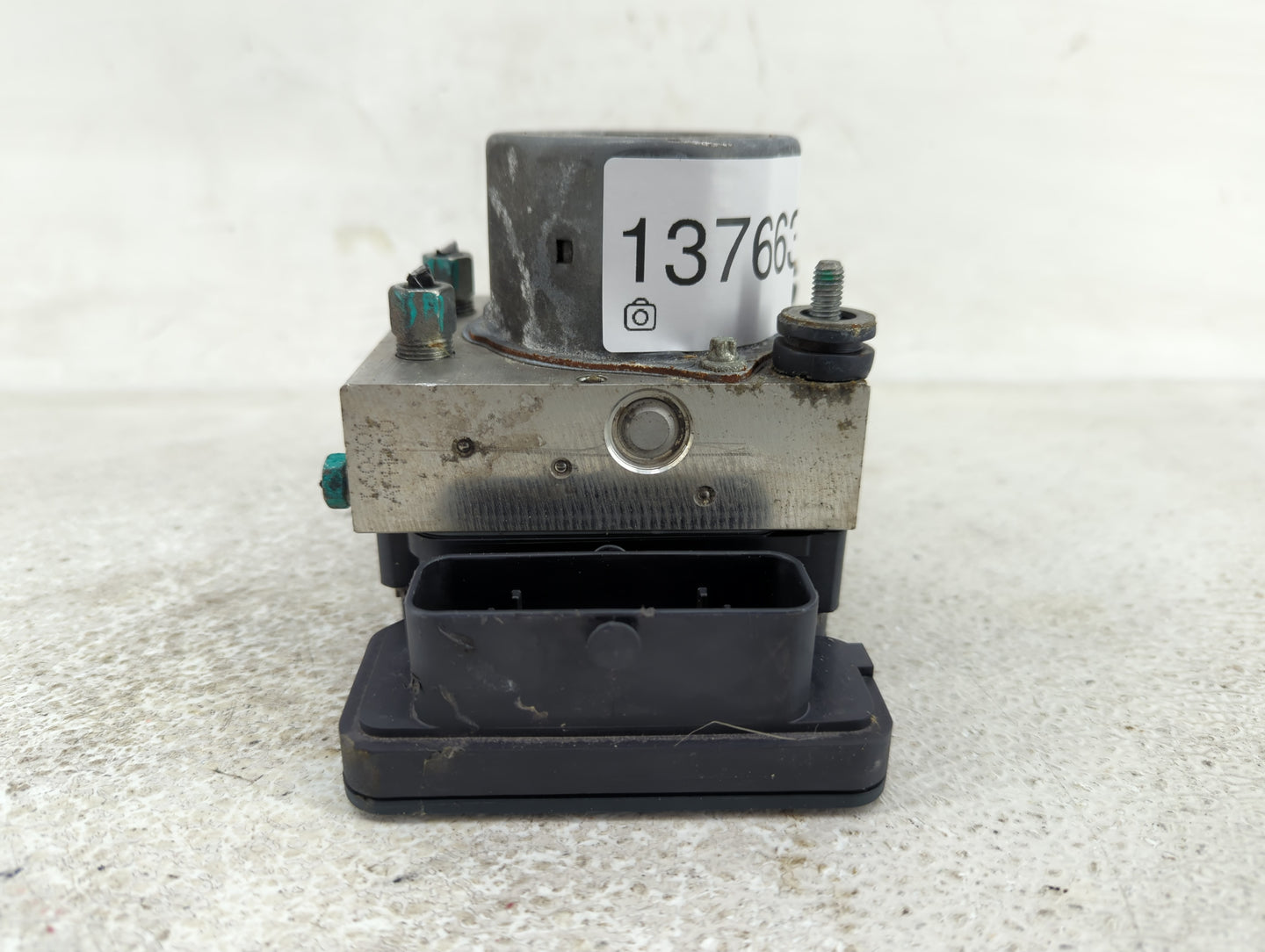 2015-2016 Nissan Rogue ABS Pump Control Module Replacement P/N:269 620 Fits Fits 2015 2016 OEM Used Auto Parts - Oemusedauto