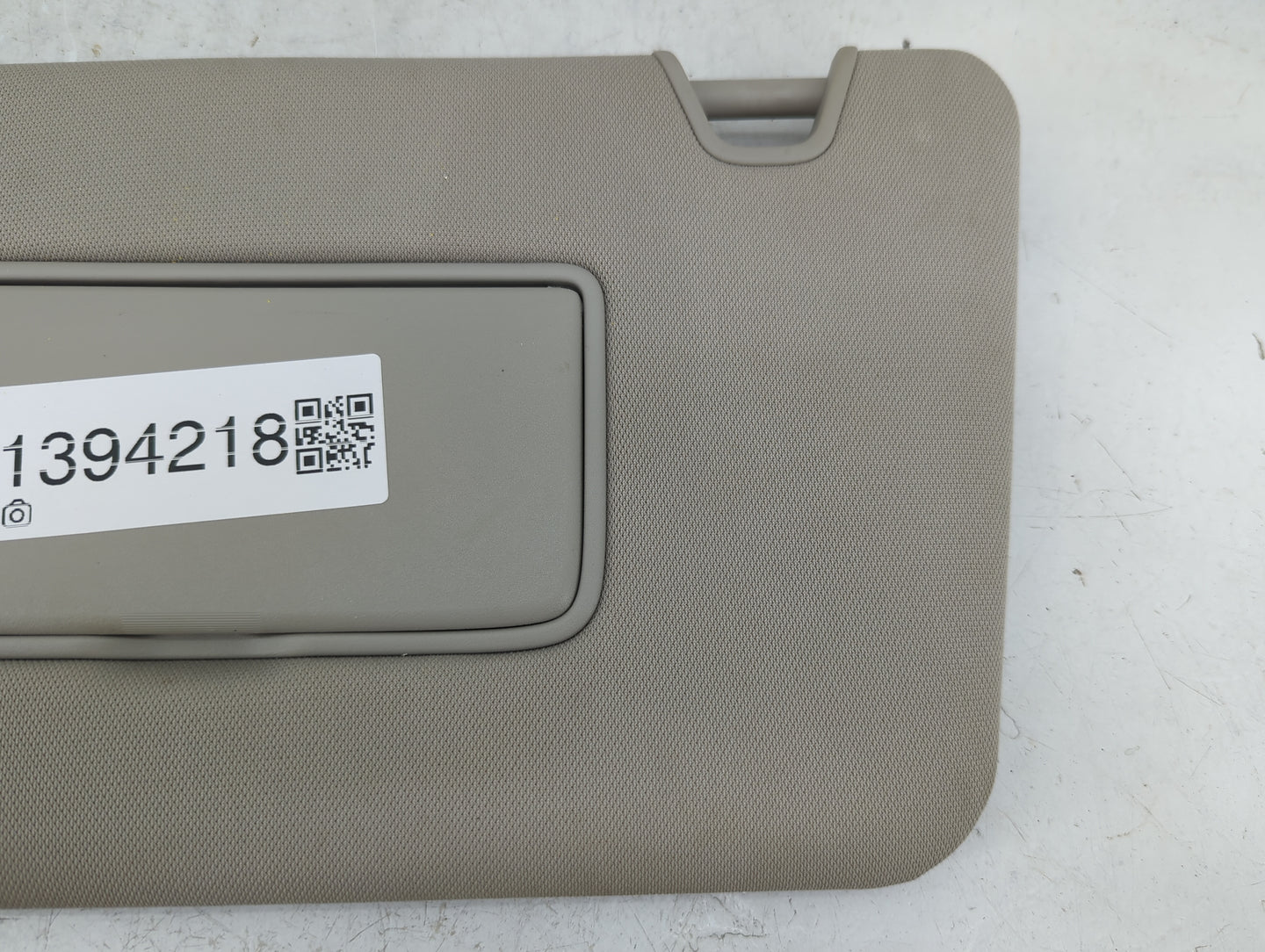 2014-2017 Nissan Rogue Sun Visor Shade Replacement Driver Left Mirror Fits Fits 2014 2015 2016 2017 OEM Used Auto Parts - Oe