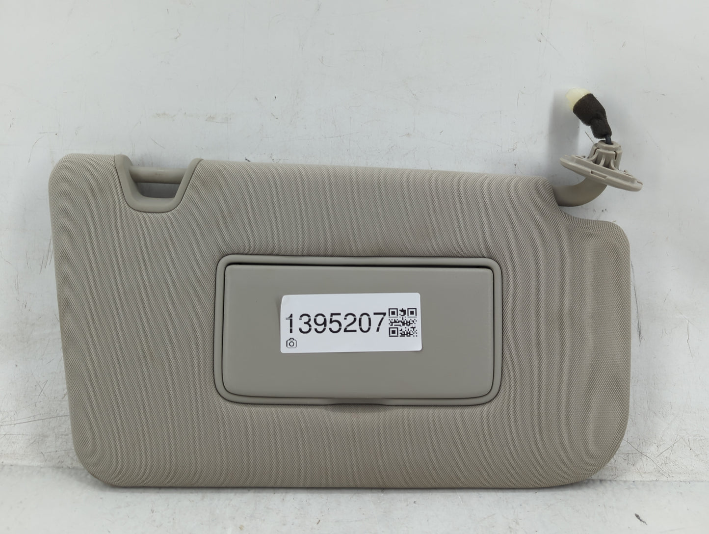 2014-2017 Nissan Rogue Sun Visor Shade Replacement Passenger Right Mirror Fits Fits 2014 2015 2016 2017 OEM Used Auto Parts 