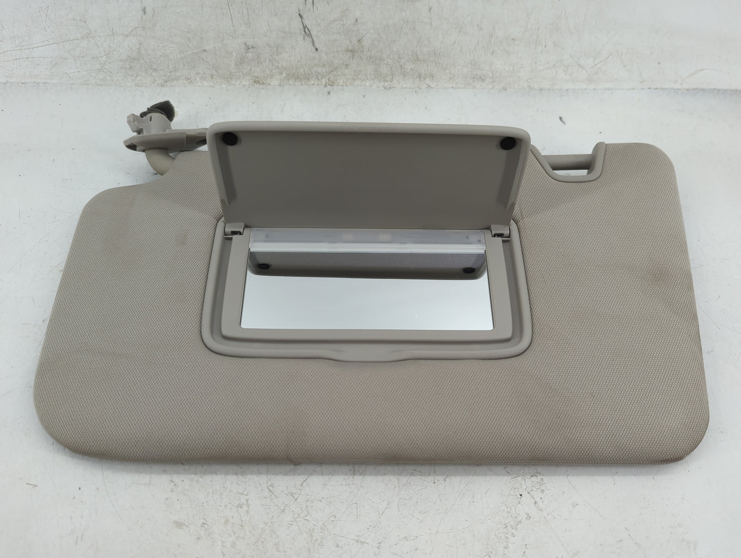 2014-2017 Nissan Rogue Sun Visor Shade Replacement Driver Left Mirror Fits Fits 2014 2015 2016 2017 OEM Used Auto Parts - Oe