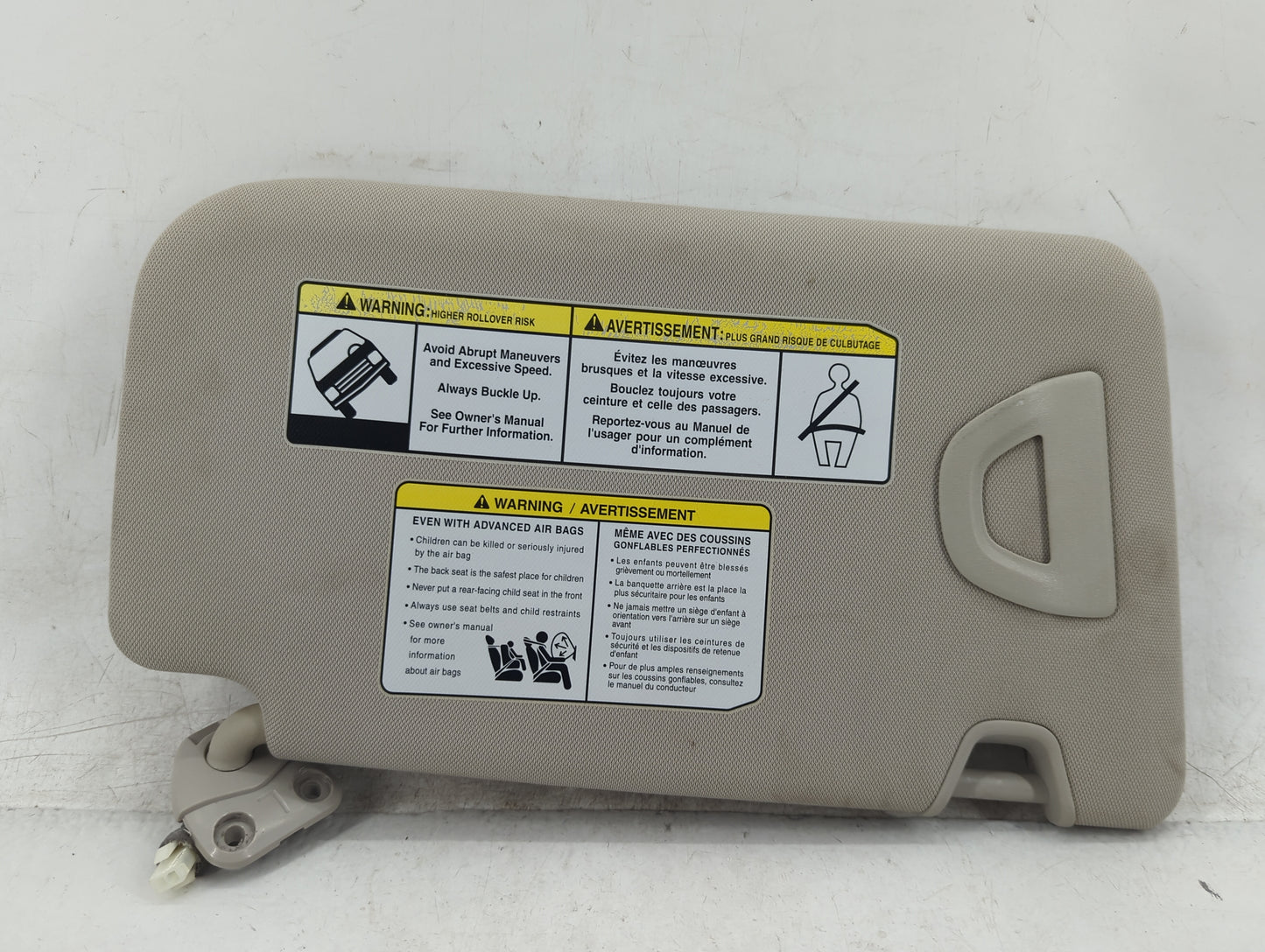 2014-2017 Nissan Rogue Sun Visor Shade Replacement Driver Left Mirror Fits Fits 2014 2015 2016 2017 OEM Used Auto Parts - Oe