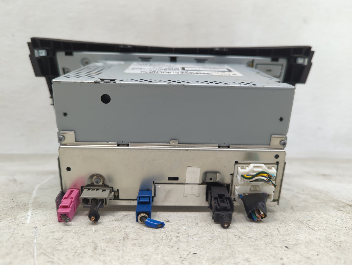 2015-2016 Nissan Rogue Radio AM FM Cd Player Receiver Replacement P/N:259159TB1A 7 612 051 335 Fits Fits 2015 2016 OEM Used 