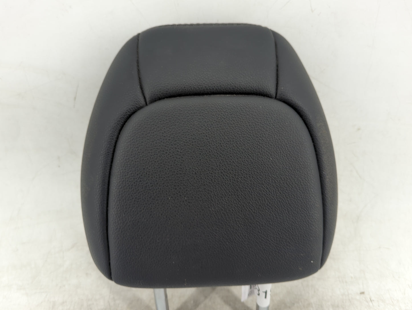 2015-2016 Nissan Rogue Headrest Head Rest Rear Seat Fits Fits 2015 2016 OEM Used Auto Parts - Oemusedautoparts1.com