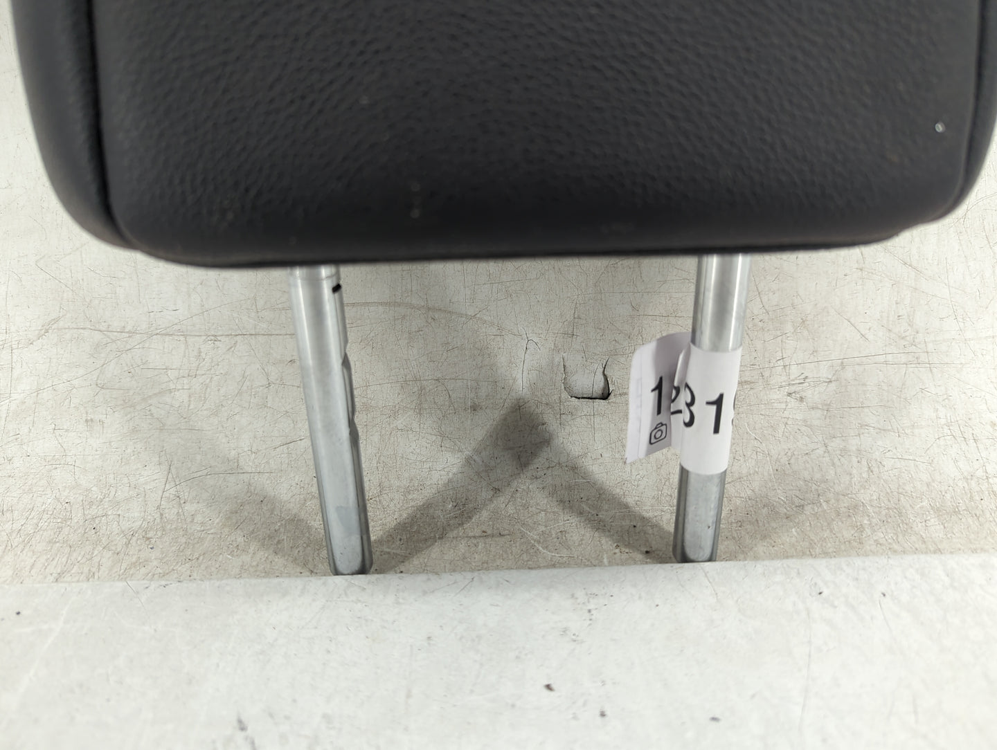 2015-2016 Nissan Rogue Headrest Head Rest Rear Seat Fits Fits 2015 2016 OEM Used Auto Parts - Oemusedautoparts1.com