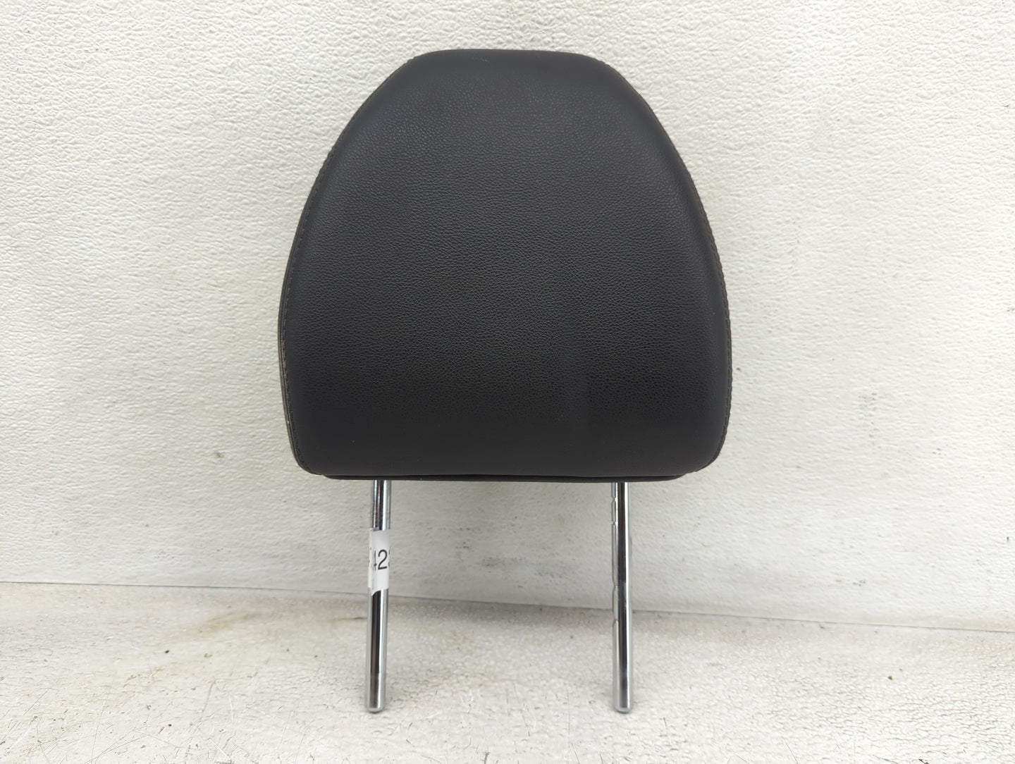 2016 Nissan Rogue Headrest Head Rest Front Driver Passenger Seat Fits OEM Used Auto Parts - Oemusedautoparts1.com
