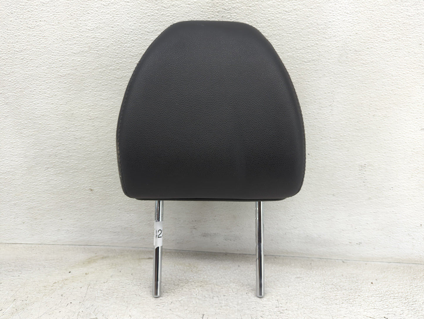 2016 Nissan Rogue Headrest Head Rest Front Driver Passenger Seat Fits OEM Used Auto Parts - Oemusedautoparts1.com