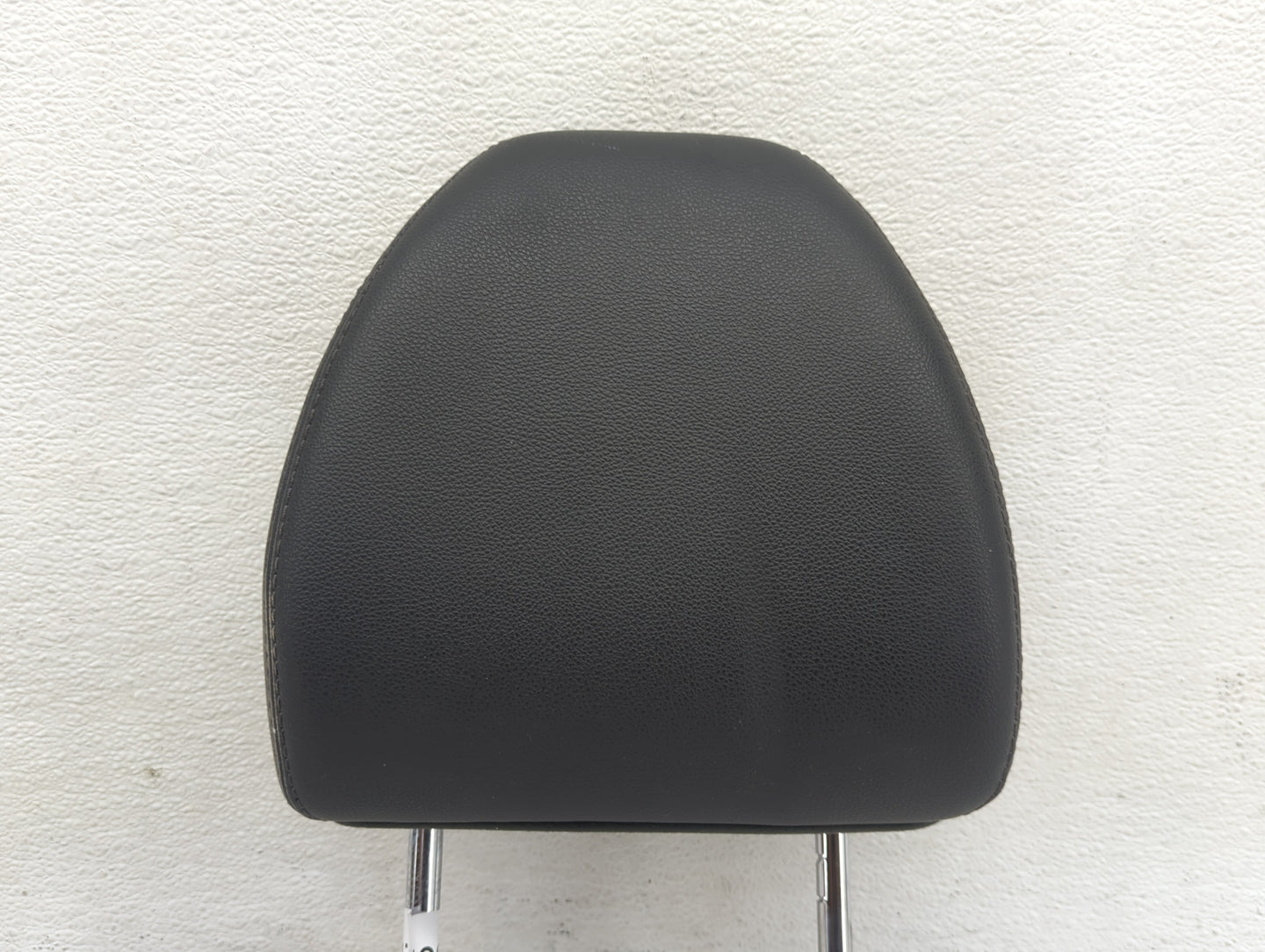 2016 Nissan Rogue Headrest Head Rest Front Driver Passenger Seat Fits OEM Used Auto Parts - Oemusedautoparts1.com