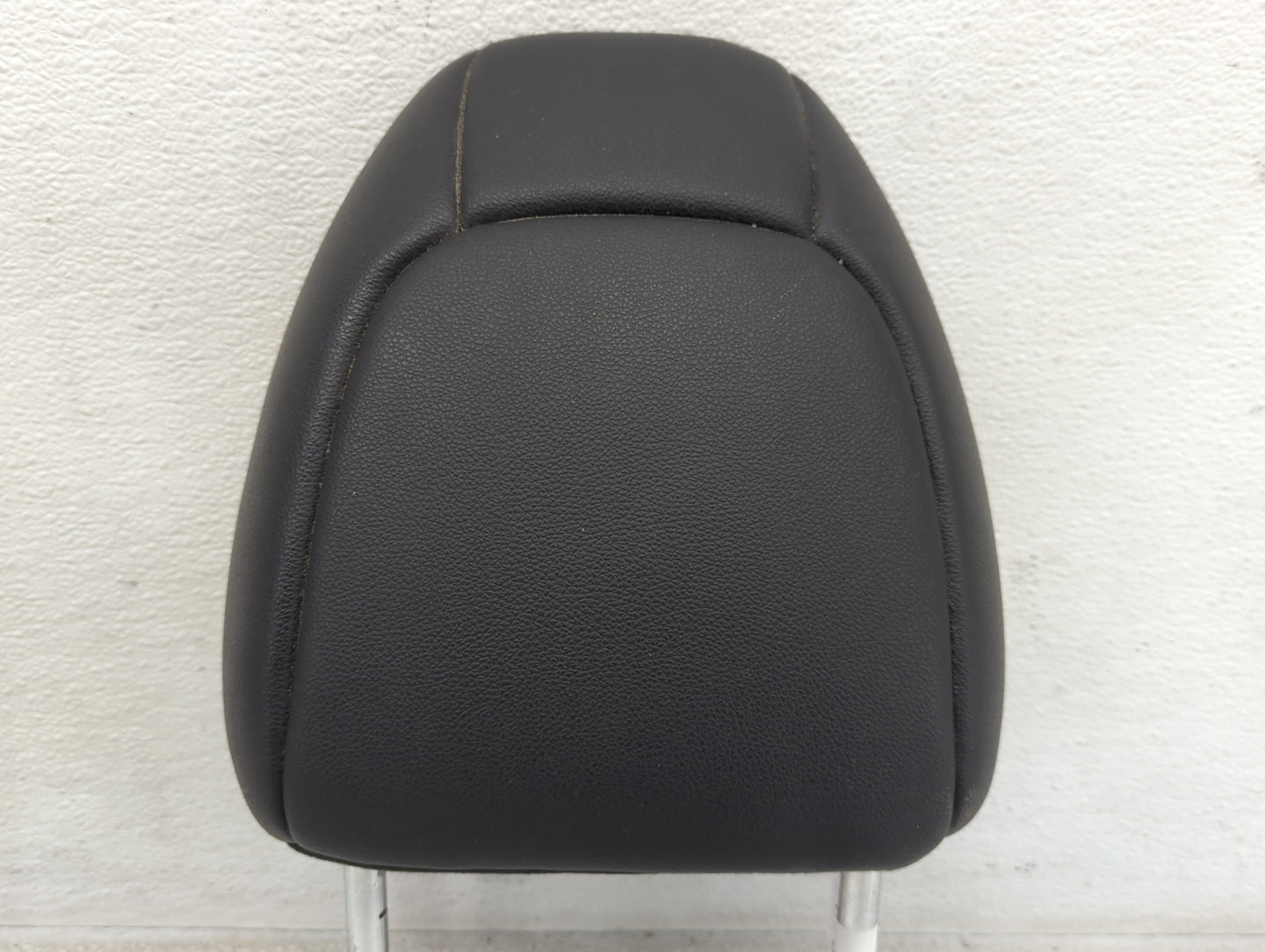 2016 Nissan Rogue Headrest Head Rest Front Driver Passenger Seat Fits OEM Used Auto Parts - Oemusedautoparts1.com