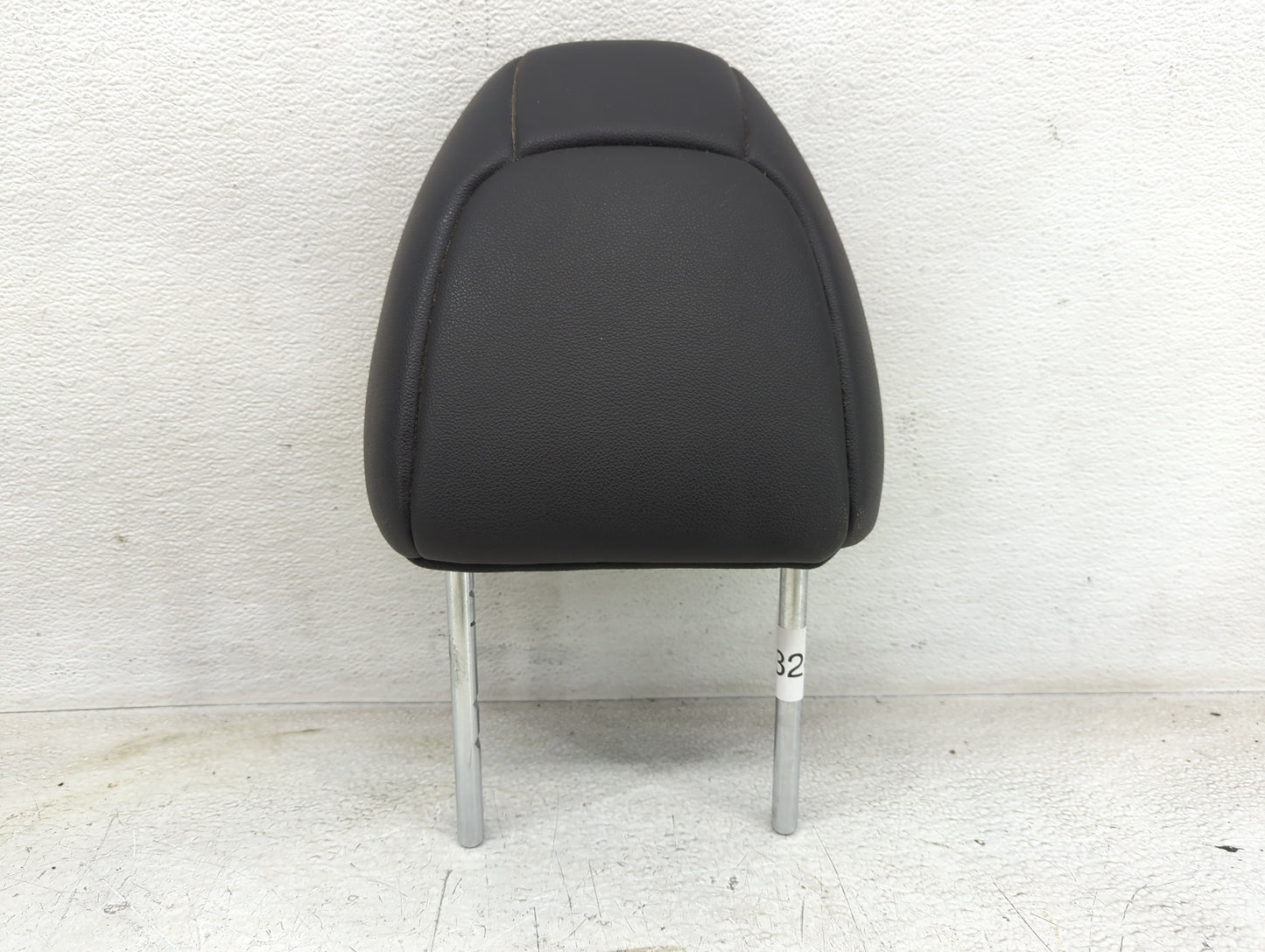2016 Nissan Rogue Headrest Head Rest Front Driver Passenger Seat Fits OEM Used Auto Parts - Oemusedautoparts1.com