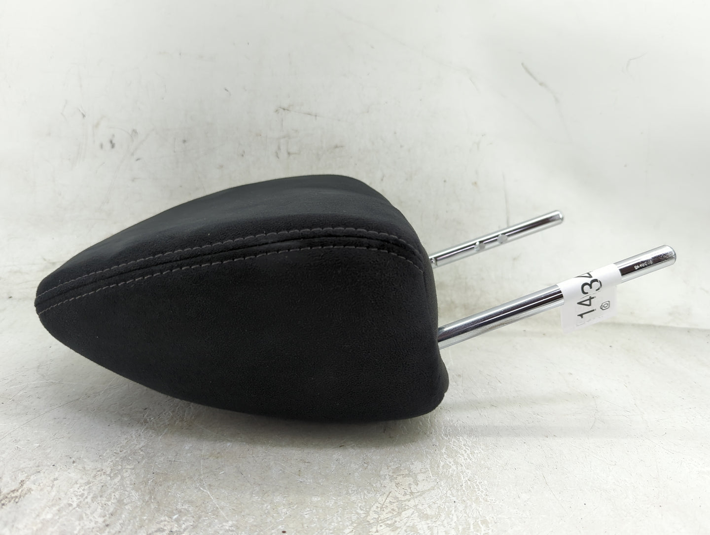 2015-2016 Nissan Rogue Headrest Head Rest Front Driver Passenger Seat Fits Fits 2015 2016 OEM Used Auto Parts - Oemusedautop