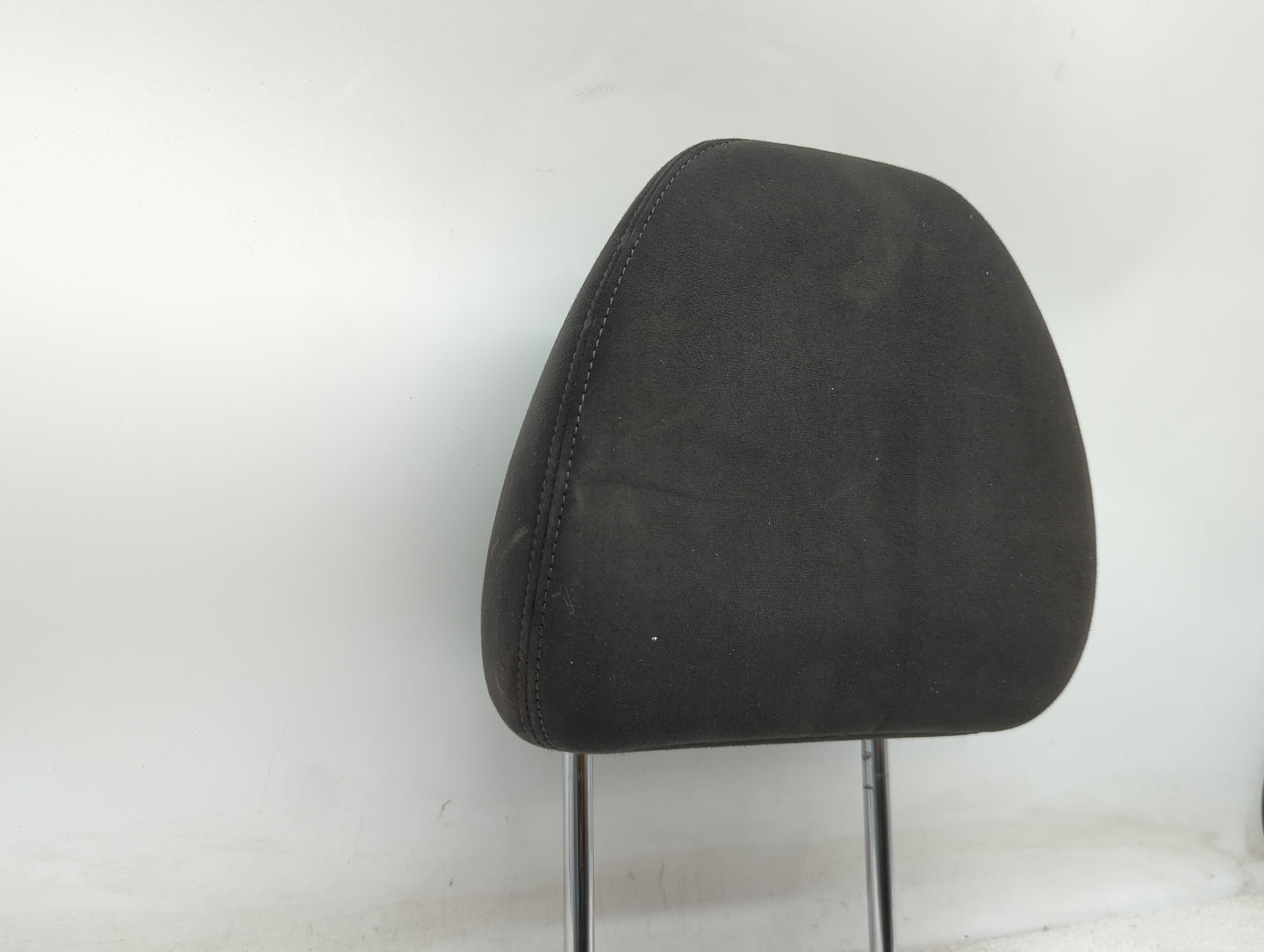 2015-2016 Nissan Rogue Headrest Head Rest Front Driver Passenger Seat Fits Fits 2015 2016 OEM Used Auto Parts - Oemusedautop