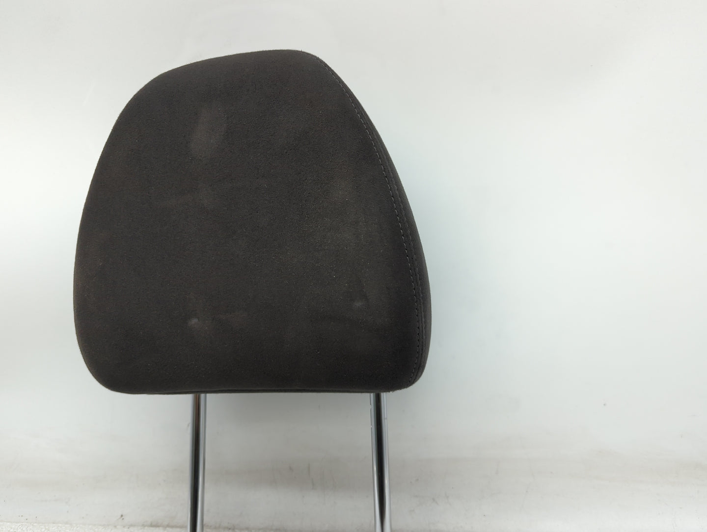 2016 Nissan Rogue Headrest Head Rest Front Driver Passenger Seat Fits OEM Used Auto Parts - Oemusedautoparts1.com