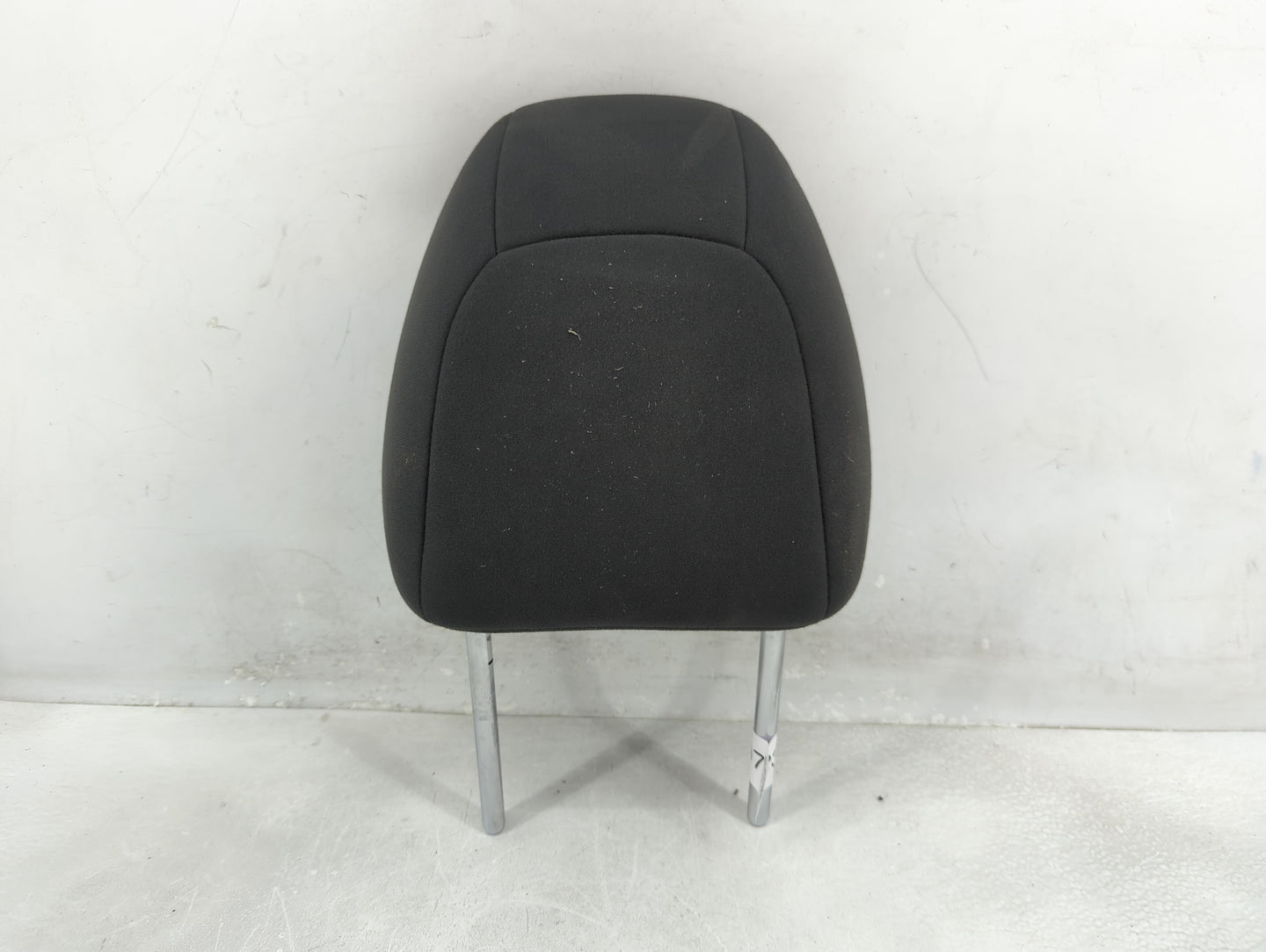 2015-2016 Nissan Rogue Headrest Head Rest Front Driver Passenger Seat Fits Fits 2015 2016 OEM Used Auto Parts - Oemusedautop