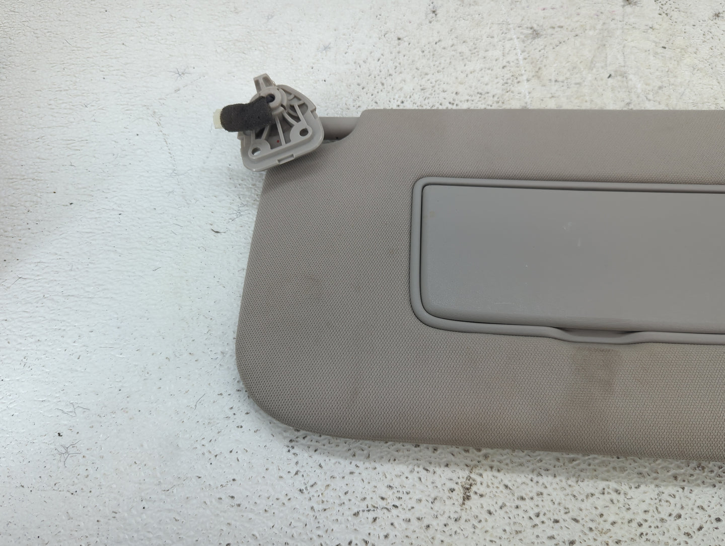2014-2017 Nissan Rogue Sun Visor Shade Replacement Driver Left Mirror Fits Fits 2014 2015 2016 2017 OEM Used Auto Parts - Oe
