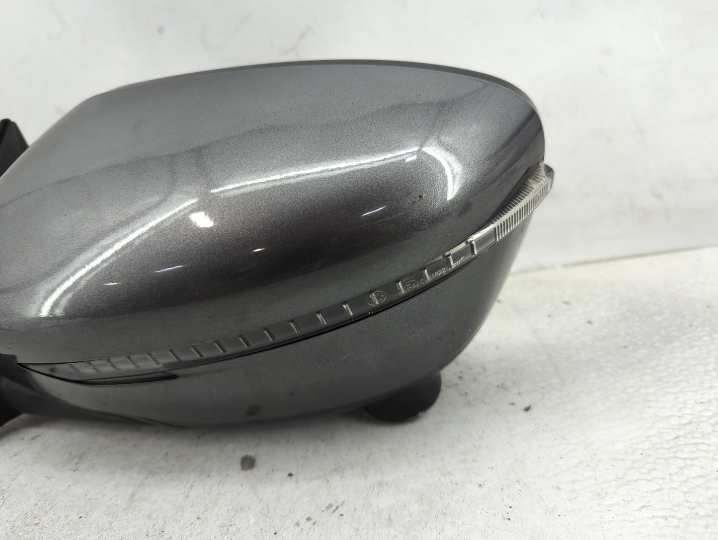 2014-2016 Nissan Rogue Driver Side View Mirror - Left Door Mirror OEM Used - Oemusedautoparts1.com