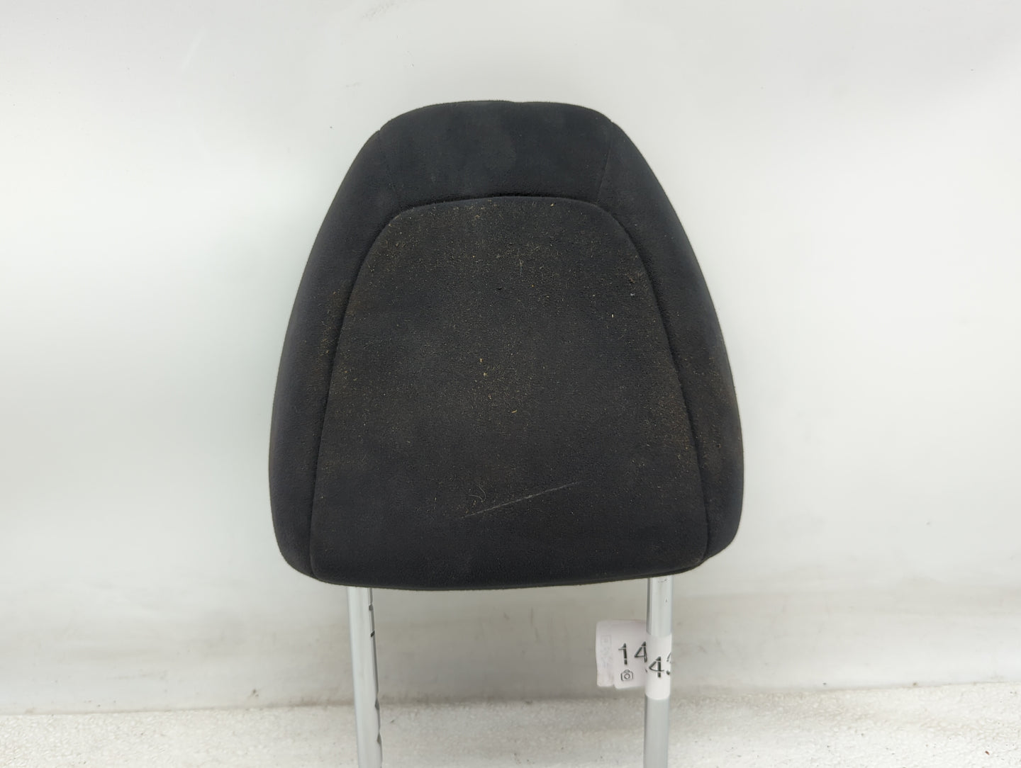 2016 Nissan Rogue Headrest Head Rest Rear Seat Fits OEM Used Auto Parts - Oemusedautoparts1.com