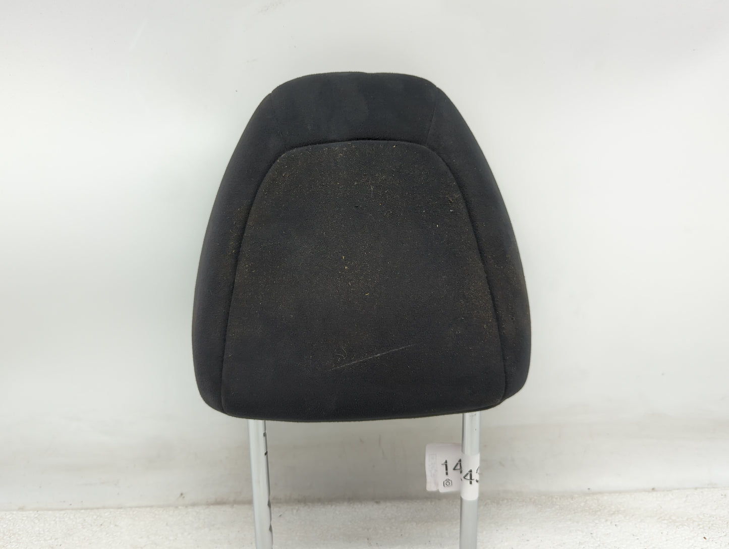 2016 Nissan Rogue Headrest Head Rest Rear Seat Fits OEM Used Auto Parts - Oemusedautoparts1.com