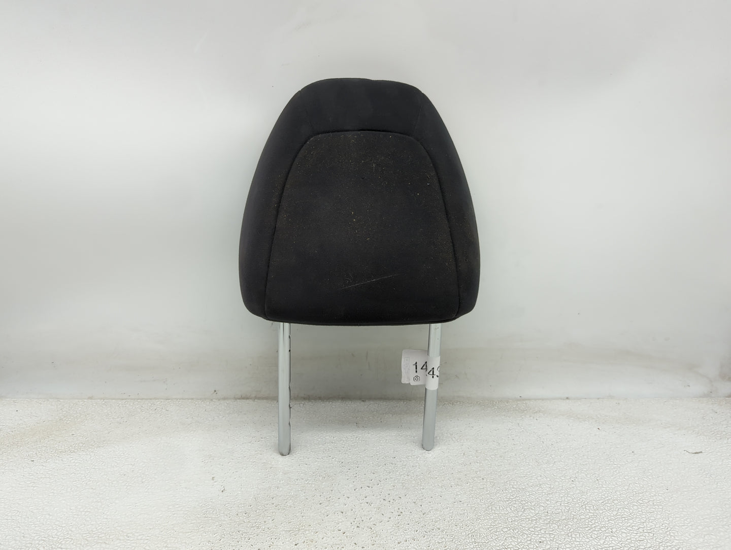 2016 Nissan Rogue Headrest Head Rest Rear Seat Fits OEM Used Auto Parts - Oemusedautoparts1.com