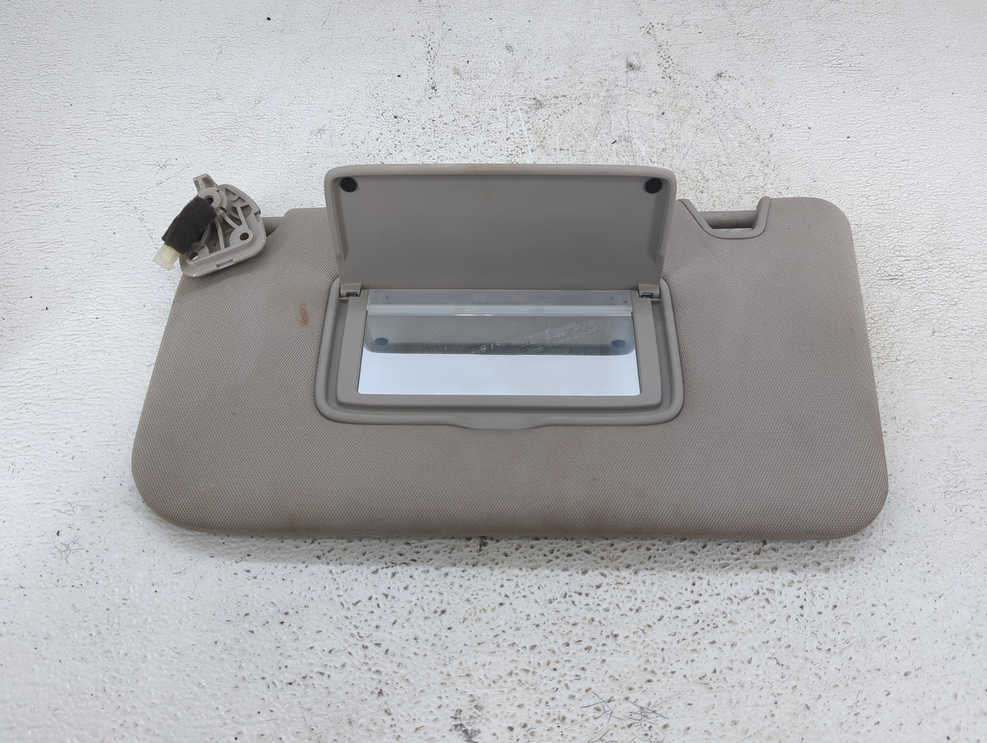 2014-2017 Nissan Rogue Sun Visor Shade Replacement Driver Left Mirror Fits Fits 2014 2015 2016 2017 OEM Used Auto Parts - Oe