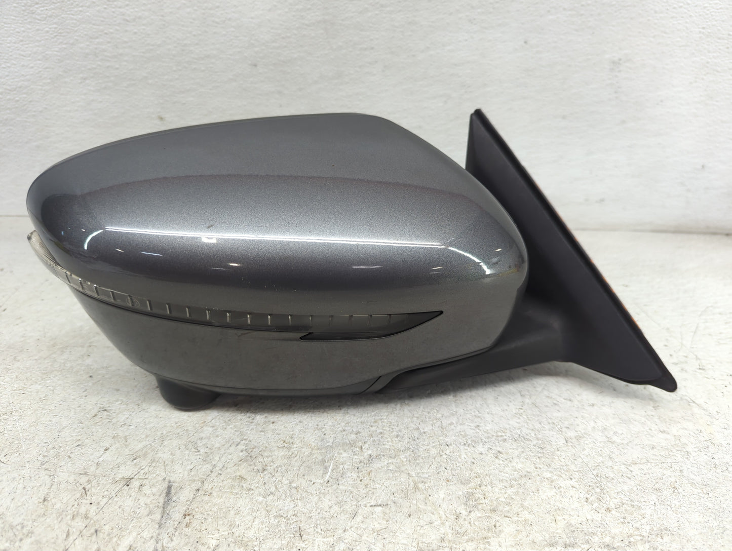2017-2020 Nissan Rogue Driver Left Side View Power Door Mirror - Oemusedautoparts1.com