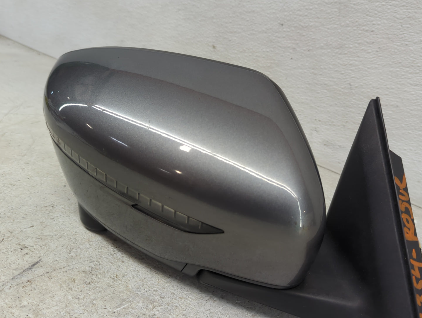 2017-2020 Nissan Rogue Driver Left Side View Power Door Mirror - Oemusedautoparts1.com