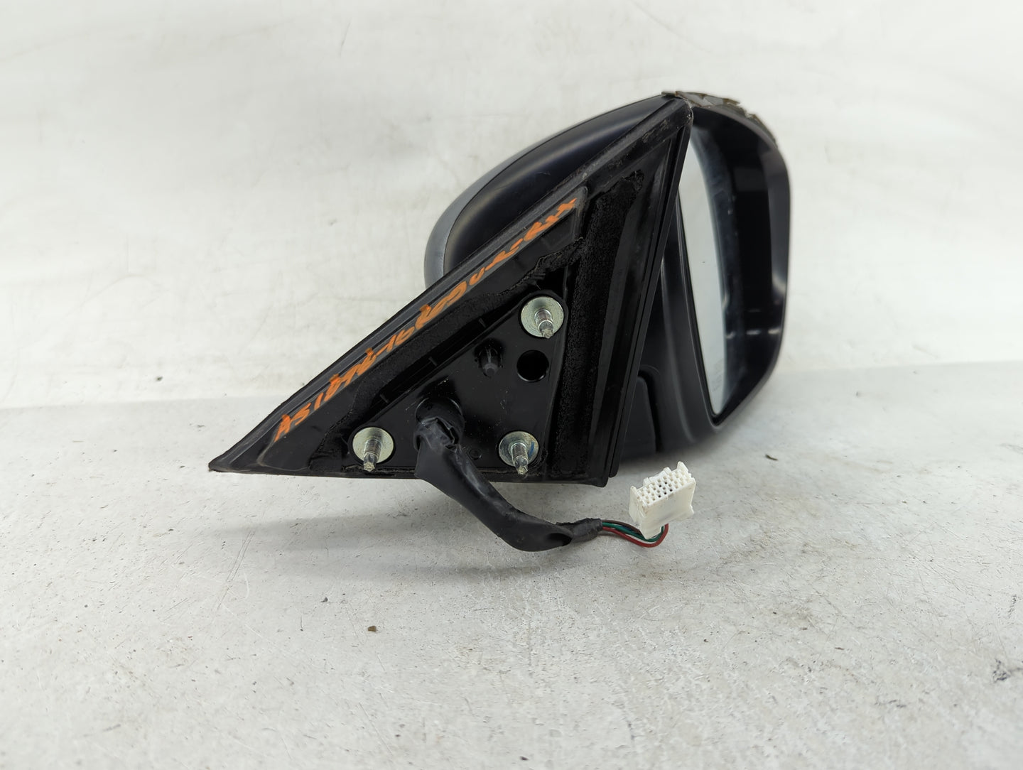 2016 Nissan Rogue Passenger Side View Mirror - Right Door Mirror OEM Used - Oemusedautoparts1.com