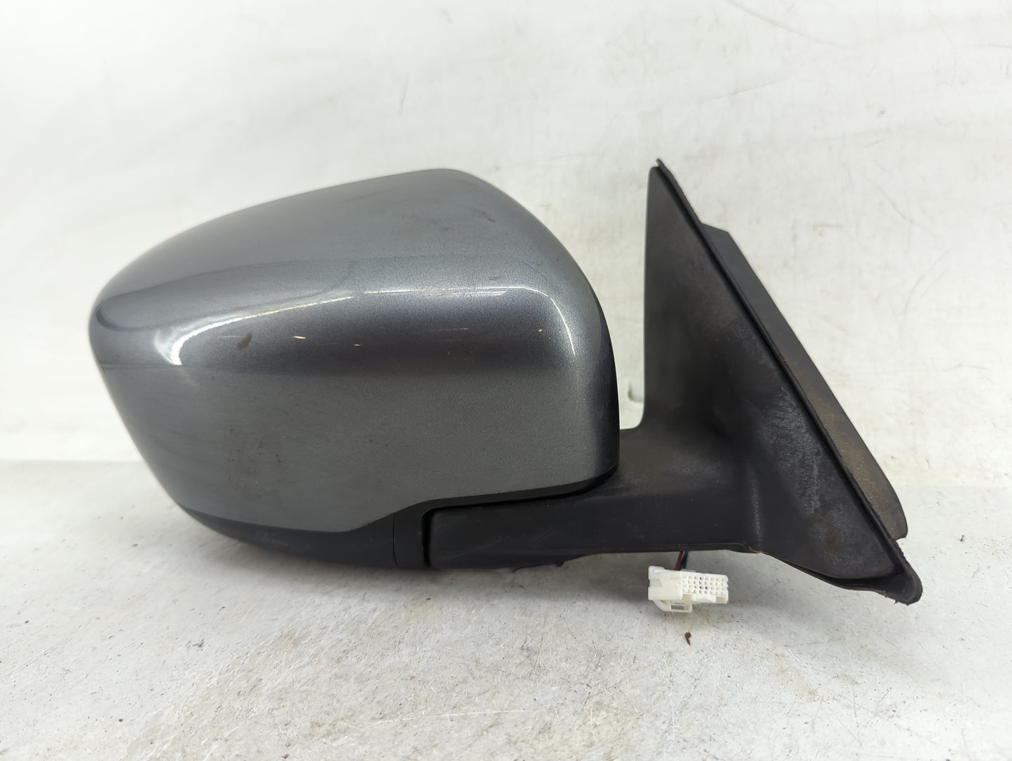 2016-2020 Nissan Rogue Passenger Side View Mirror - Right Door Mirror OEM Used - Oemusedautoparts1.com