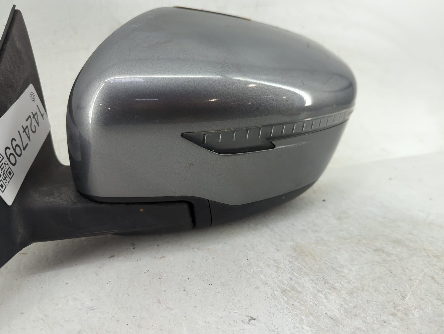 2016 Nissan Rogue Driver Side View Mirror - Left Door Mirror OEM Used - Oemusedautoparts1.com