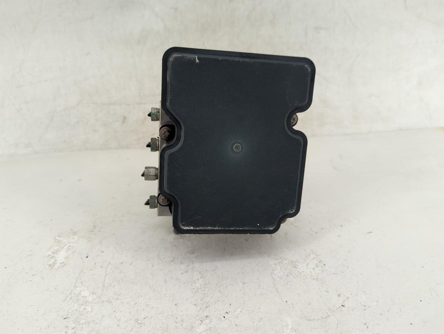 2016 Nissan Rogue ABS Pump Control Module Replacement P/N:0265956165 Fits OEM Used Auto Parts - Oemusedautoparts1.com