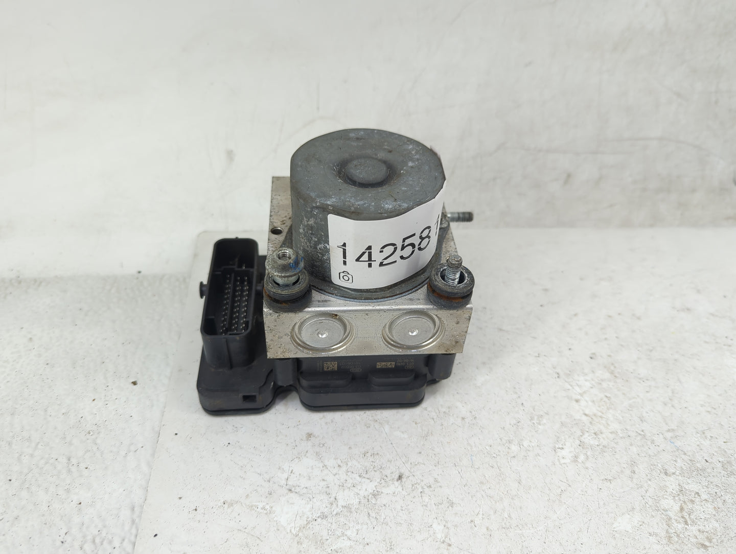 2016 Nissan Rogue ABS Pump Control Module Replacement P/N:0265956165 2265106527, 03 00559, 071 0490 Fits OEM Used Auto Parts