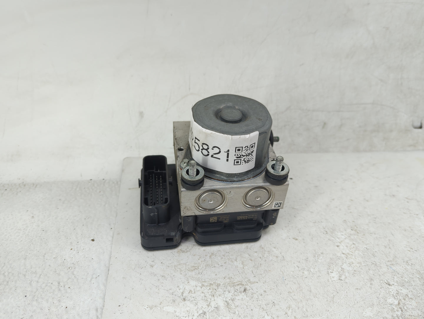 2015-2016 Nissan Rogue ABS Pump Control Module Replacement P/N:0265956165 2265106452 Fits Fits 2015 2016 OEM Used Auto Parts