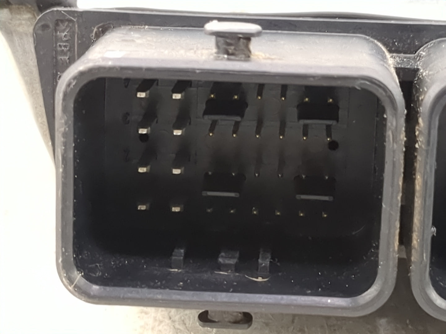 2015-2017 Nissan Rogue PCM Engine Control Computer ECU ECM PCU OEM P/N:NEC018-667 Fits Fits 2015 2016 2017 OEM Used Auto Par