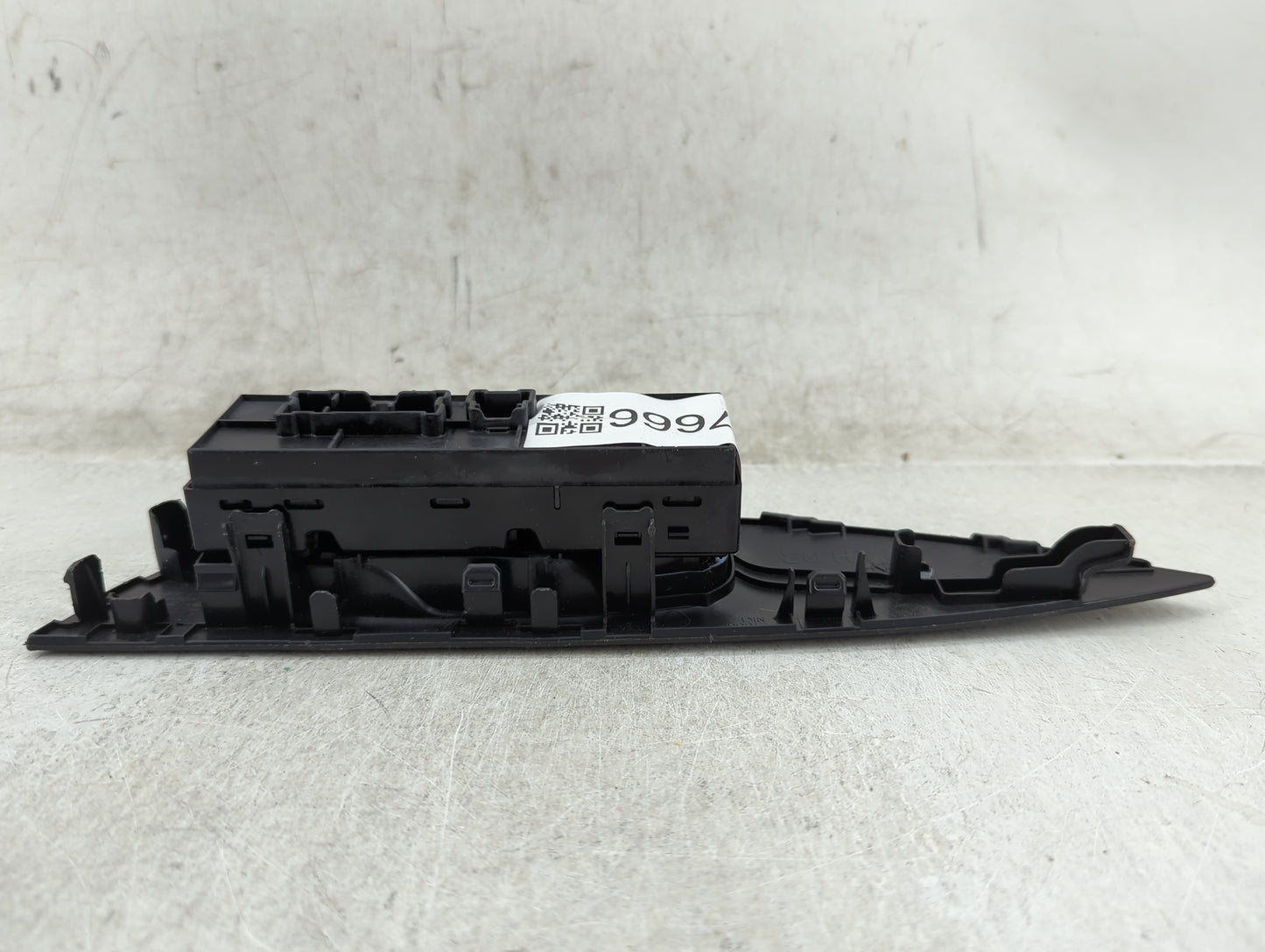 2014-2020 Nissan Rogue Master Power Window Switch Replacement Driver Side Left P/N:ET083F NK1 Fits OEM Used Auto Parts - Oem