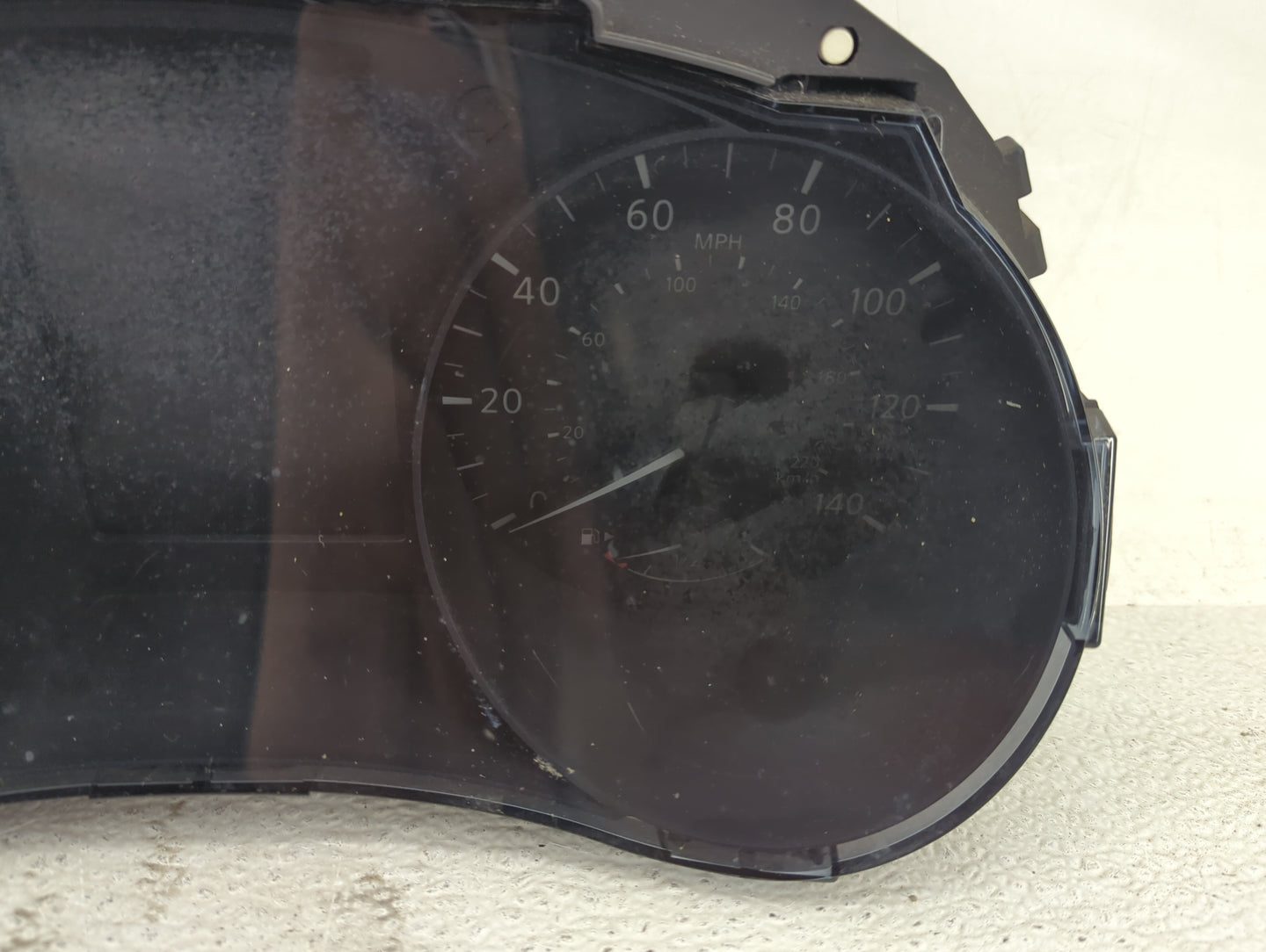 2016 Nissan Rogue Instrument Cluster Speedometer Gauges P/N:5HA8A/MRUZ Fits OEM Used Auto Parts - Oemusedautoparts1.com
